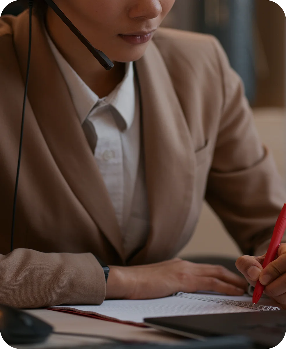 Operator coordinating shipments